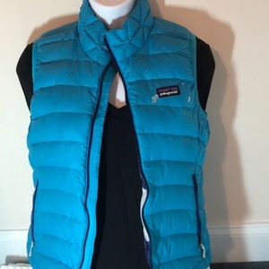 Patagonia blue down vest